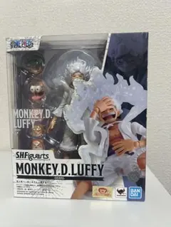 新品未開封 S.H.Figuarts ワンピース ルフィ -ギア5- フィギュアのサムネイル