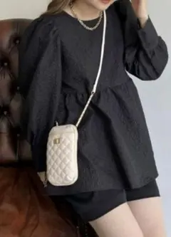 prose verse フラワージャガードペプラムブラウス　黒