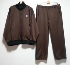 Item thumbnail for item 2a952d35-c08f-4ab4-9a45-99da1338578b