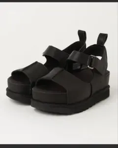 UGG ゴールデンスターハイ　ブラック