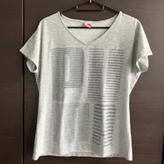 PUMA グレー Vネック Tシャツ M