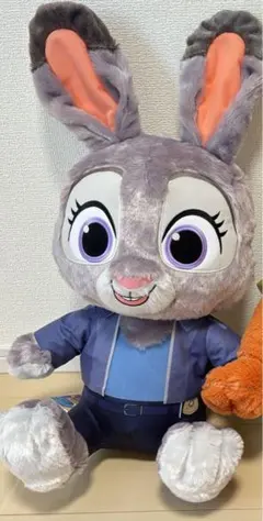 Item thumbnail for item a26f1304-181c-4f6b-b61b-6c33d034d326