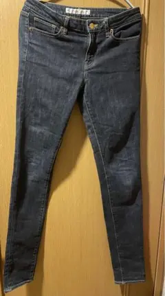 ユニクロ　スキニーフィット　デニム