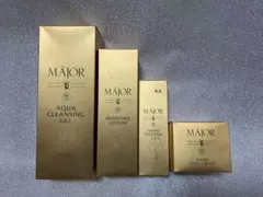 マジョールコフレ マジョール 【ご購入前にコメントください】 - メルカリ