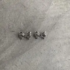 ゴールド ブローチ