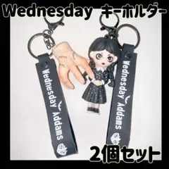 新品　キーホルダー　ハンド　グッズ　ウェンズデー　Netflix フィギュア
