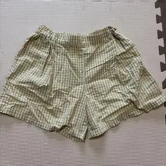 UNIQLOハーフパンツ 140サイズ チェック柄　黄色