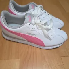 PUMA スニーカー ホワイト ピンクのサムネイル
