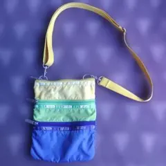 LeSportsac　サコッシュ