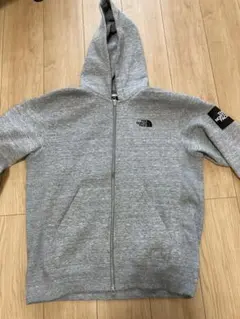 美品THE NORTH FACE グレー スクエアBOXロゴZIPフーディ L