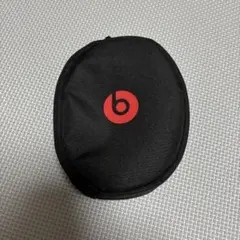 Beats ヘッドホンケース 黒のサムネイル