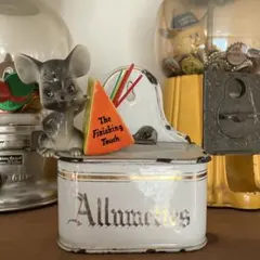 Item thumbnail for item 9bcf151a-53e3-4bb2-a4e1-9efaafb88114