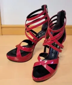 未使用 COMEX （コメックス）エナメルストラップ　ピンヒール Lのサムネイル