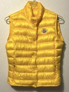 2025年最新】モンクレール ダウンベスト 黄色の人気アイテム - メルカリ