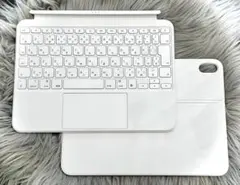 ✰ほぼ未使用 美品iPad マジックキーボードFolio 第10世代A2695