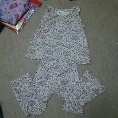 パジャマ二点セット