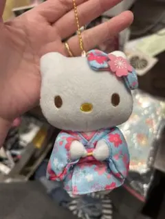 ハローキティ 着物風ぬいぐるみ