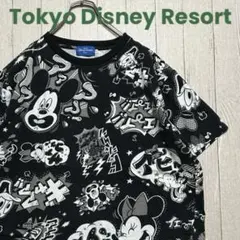 東京ディズニーリゾート限定　モノクロ漫画風総柄Tシャツ