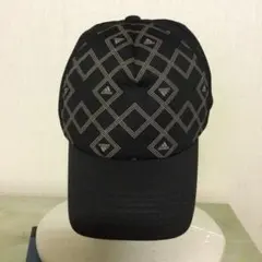 帽子　　キャップ　メッシュ　　5点以上お買い上げで全品半額対象品