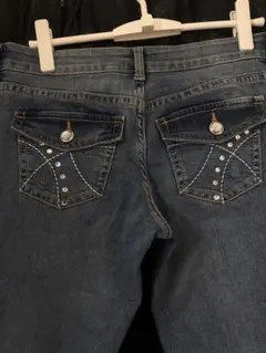 フレアデニムパンツ　ローライズデニム