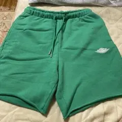 最終価格❗️エアジョーダン グリーンショートパンツ Mサイズ