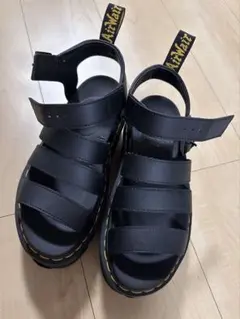 美品】Dr. Martens BLAIRE QUAD サンダル UK5 黒 - メルカリ