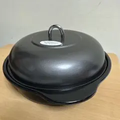 ホ一ロ一　石焼き芋器　黒いドーム型蓋付き鍋のサムネイル