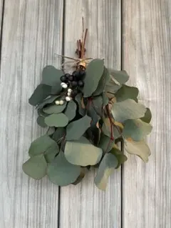 ポポラスのクリスマススワッグ　ドライフラワー