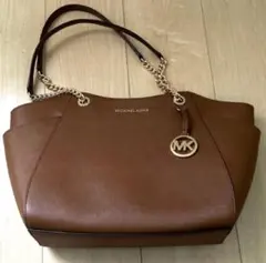 週末限定価格⭐︎マイケルコース チェーントートバッグのサムネイル
