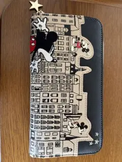 【最終値下げ】Disney ミッキーマウス デザイン 長財布