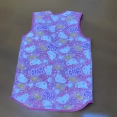 HELLO KITTY キャラクター柄 ベスト 100-120