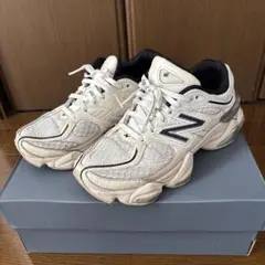ニューバランス　9060 DUA 24cm ベージュ