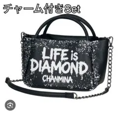 週末限定セール☆ちゃんみな B級 MINI SANTA BAG CHARM - メルカリ