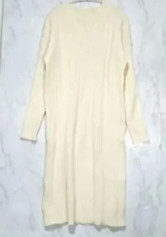 【メゾン ド テレーズ】ニットセーター /ニットワンピース/Vネック/ホワイト系