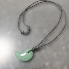 翡翠カラー天然石ネックレス　レディースアクセサリー