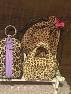 豹柄　小さなポーチと巾着袋3個セット　ハンドメイド　値引き価格