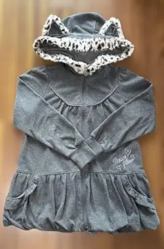 メゾピアノ パーカー（サイズ140）