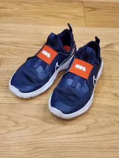 【最大値引き】NIKE　スニーカー　スリッポン　運動靴21cm　キッズ　小学生