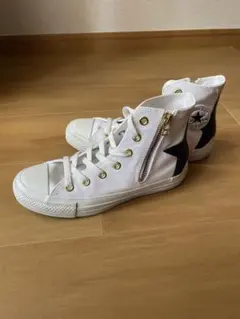 CONVERSE　ALLSTAR　ジッパー付スニーカー白・23cm