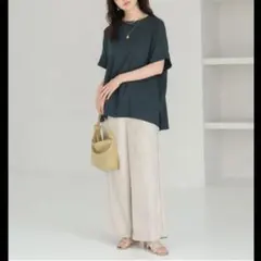 Elura エルーラ　サラサラリラクシーTブラウス　ネイビー　Lのサムネイル