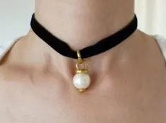 大粒15㎜パール、ベルベットリボンチョーカー。