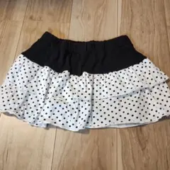 フリル付き黒白水玉スカートパンツ スカパン