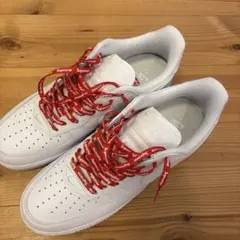 Supreme Nike Air Force 1 ホワイト