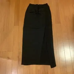 ブラックタイトスカート