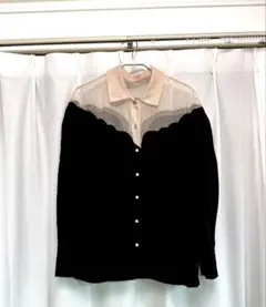 黒と白の透け感長袖シャツ　オズモーシス　outro sol