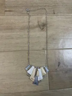 Item thumbnail for item 11bde215-d6c0-401a-9b2e-58f900d7b16d