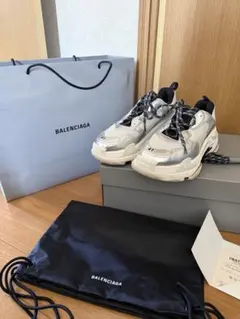 新品 BALENCIAGA スニーカー シルバー/レッド 39 - メルカリ