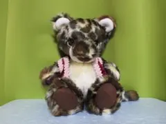 ロシア人作家様　ハンドメイド　ジャガーぬいぐるみ　26㎝　JUGERのサムネイル