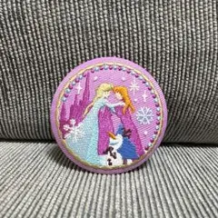 【新品美品】ディズニー Biscuit.2 刺繍缶バッチ アナ雪
