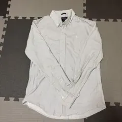 白と黒のドット柄 長袖シャツ